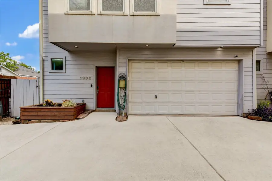 1902 Fletcher Street, Houston, TX 77009 - Image #3