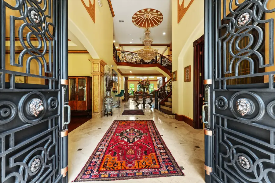 1119 River Glynn Drive, Houston, TX 77063 - Image #3