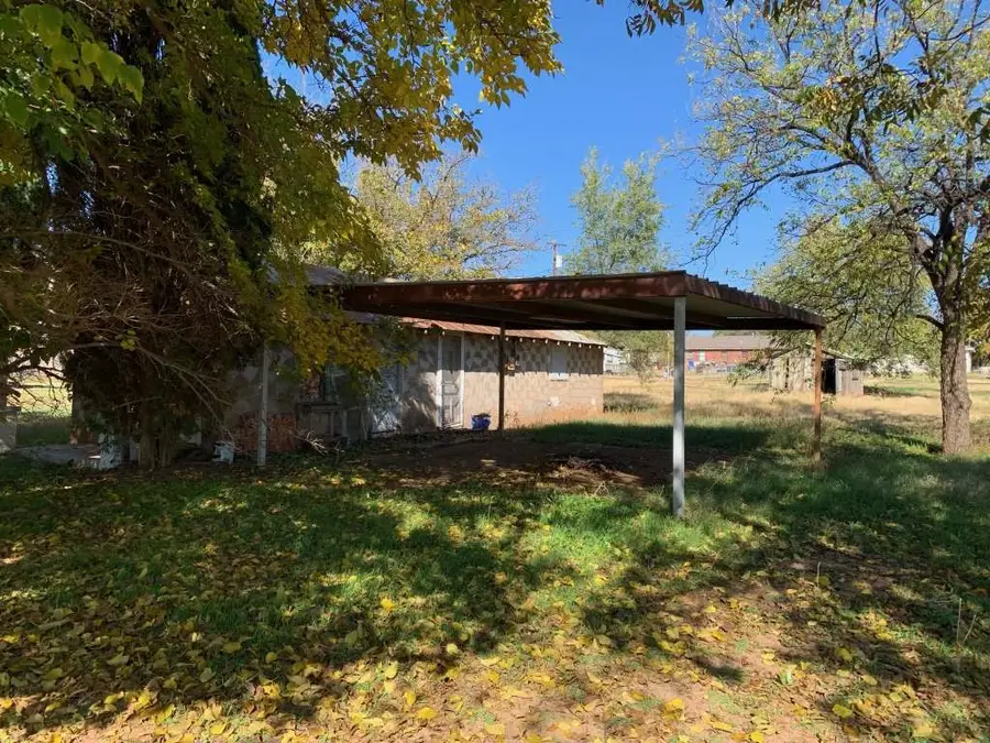 611 W Harris Street, Spur, TX 79370 - Image #3