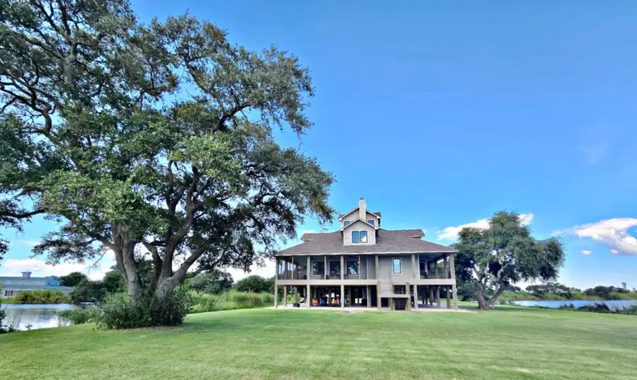 7165 Backridge Road, Sabine Pass, TX 77655 - Image #3