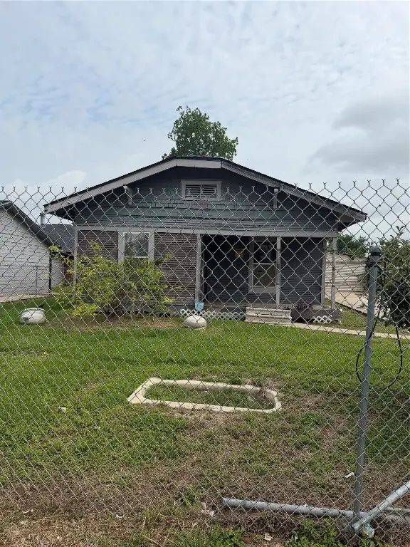 8607 Farqueson Street, Houston, TX 77029