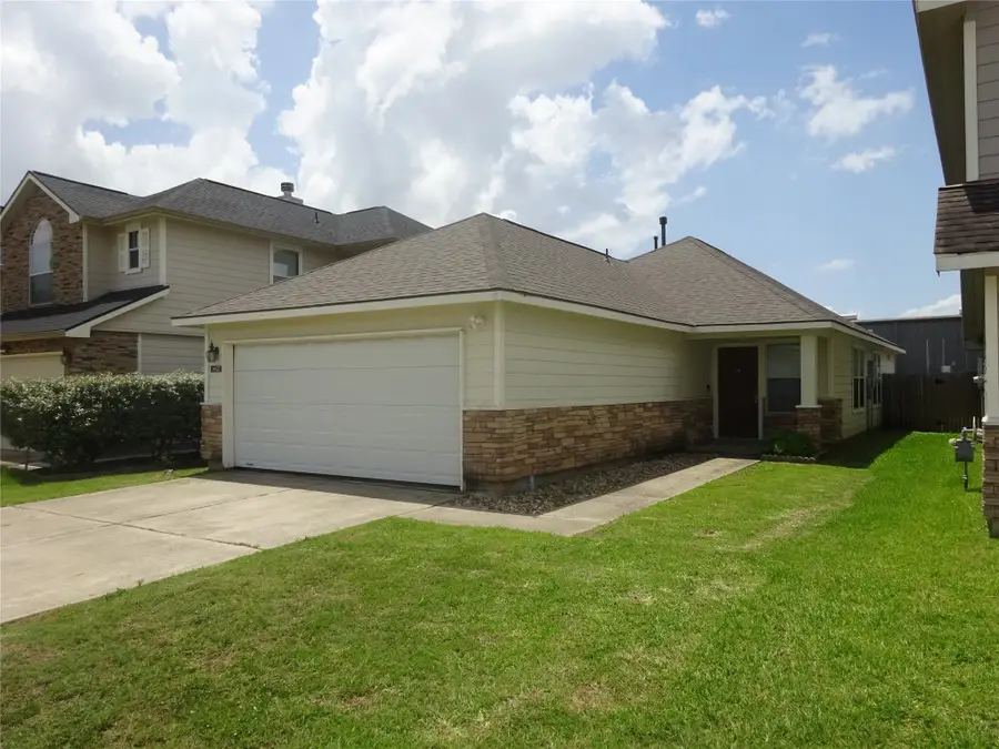 8827 Windfern Trace Drive, Houston, TX 77064 - Image #2
