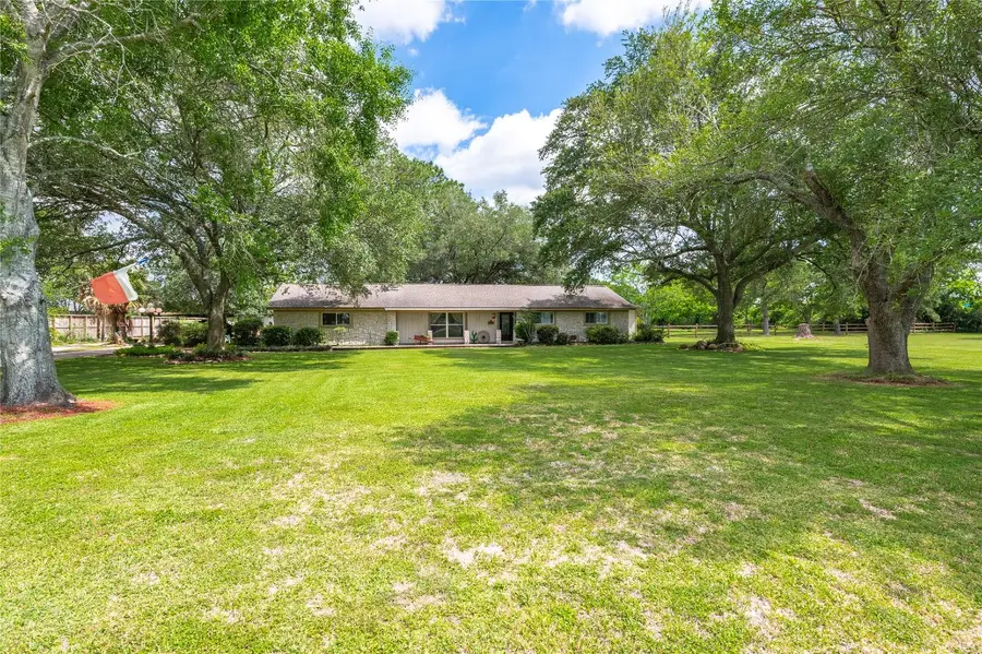 1046 Fm 517 Road, Alvin, TX 77511 - #3