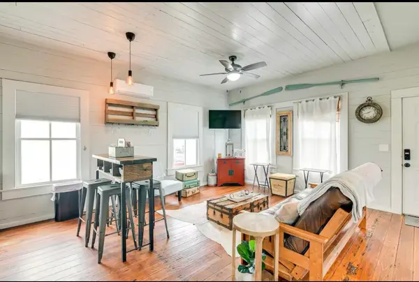 4107 Avenue M 1/2, Galveston, TX 77550