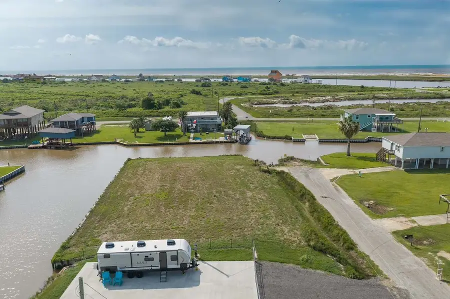1285 County Road 202, Sargent, TX 77414 - #3