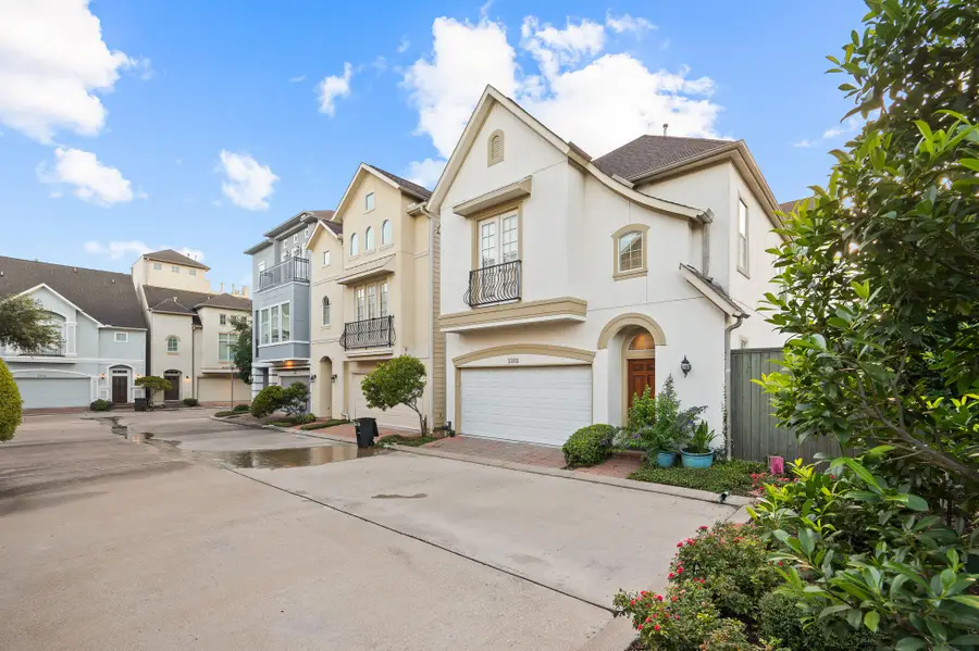 2202 Hilshire Terrace Court, Houston, TX 77080 - Image #3