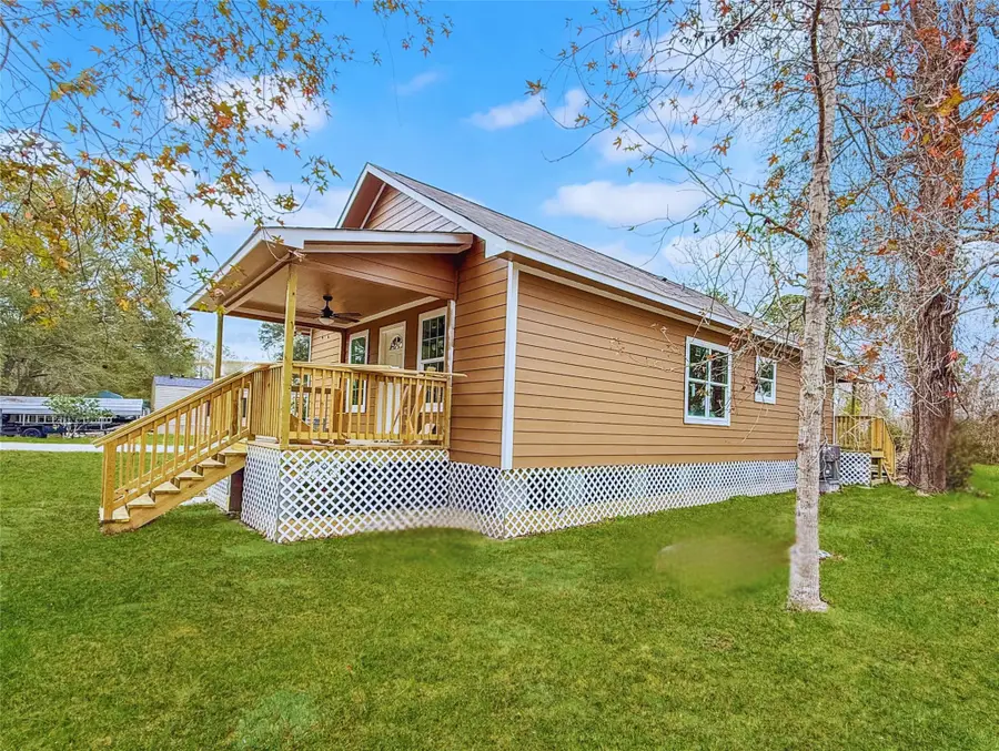 517 E Linney Street, Dayton, TX 77535 - Image #2