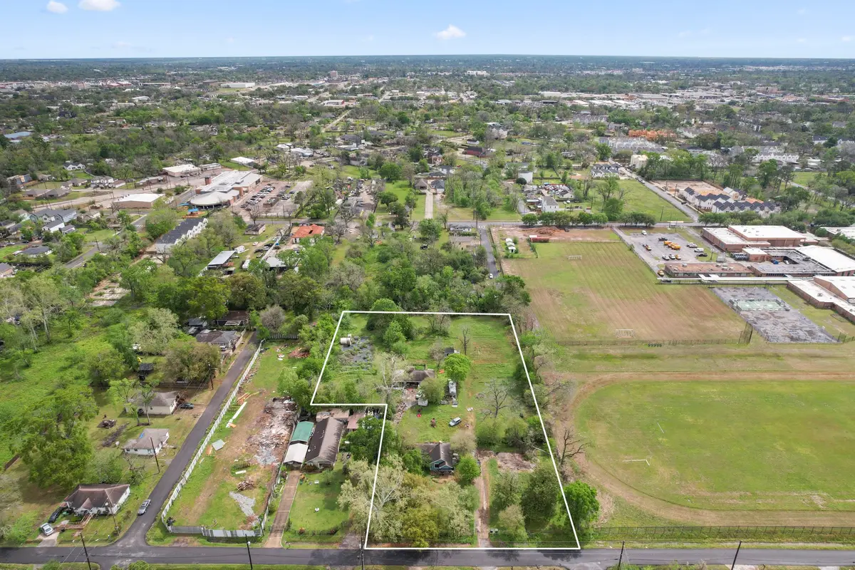 6302 Tuskegee Street, Houston, TX 77091 - Image #1