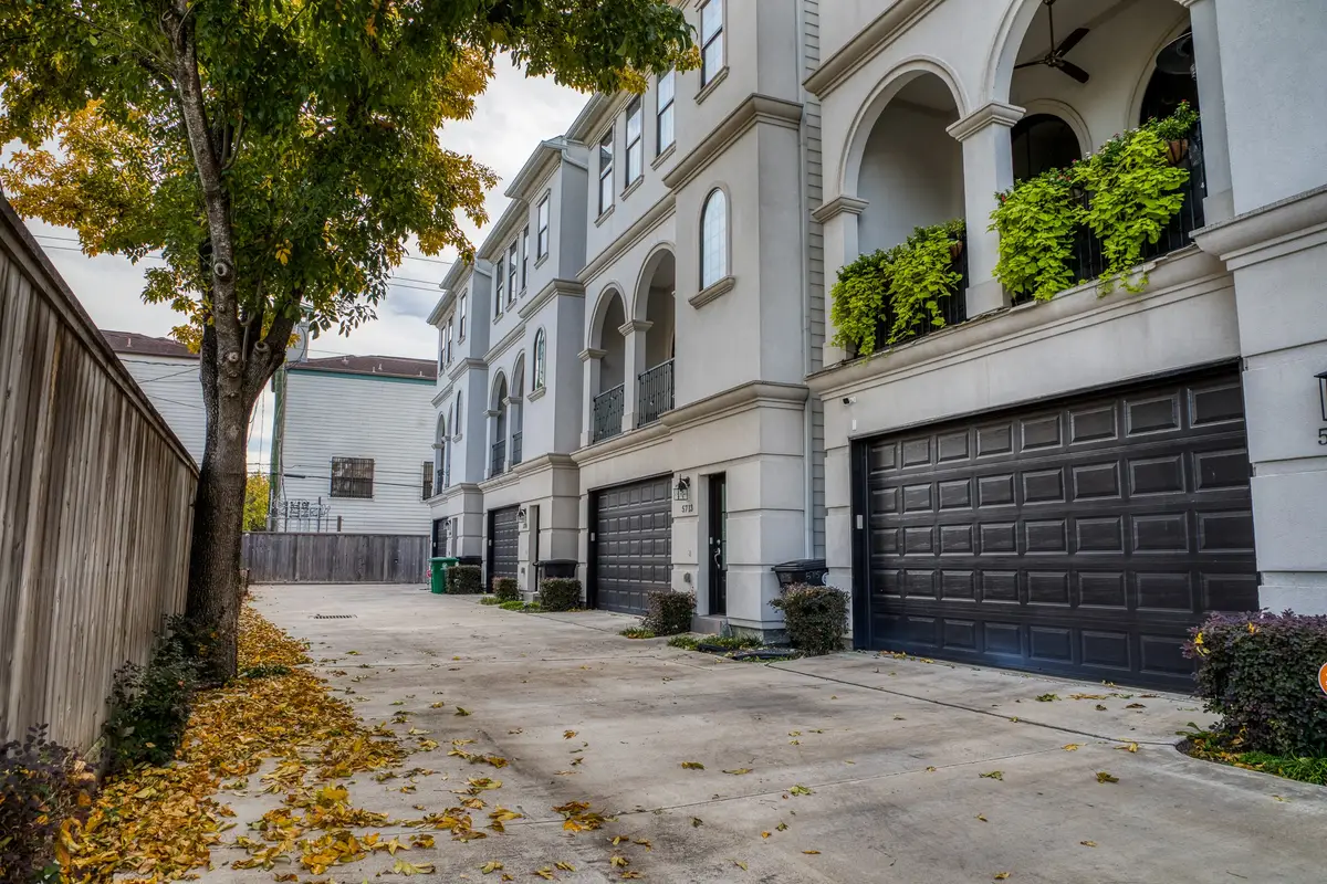 5711 Winsome Lane, Houston, TX 77057 - #1