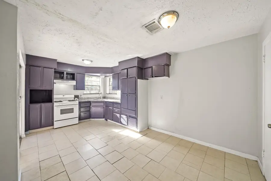 4319 Tiffany Drive, Houston, TX 77045 - #3