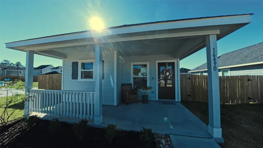 16490 Valerie Marie Place, Conroe, TX 77306 - Image #2