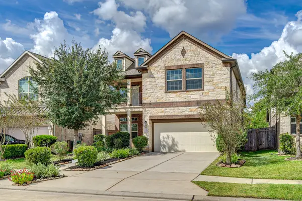 10907 Texas Rose Drive, Missouri City, TX 77459