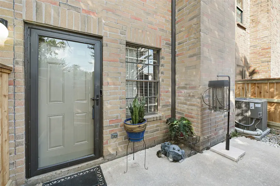 9800 Pagewood Lane #2703, Houston, TX 77042 - #3