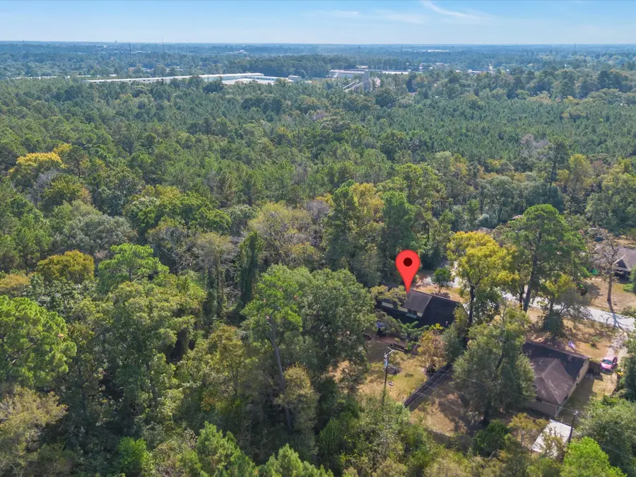 412 Northwood Drive, Conroe, TX 77303 - Image #2