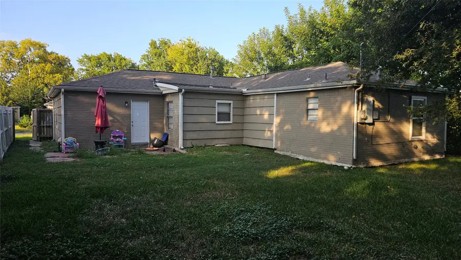 8782 Flossie Mae Street, Houston, TX 77029 - Image #2