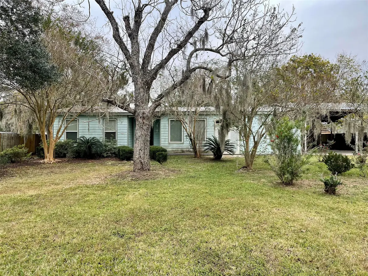 2327 County Road 348, Brazoria, TX 77422 - Image #1