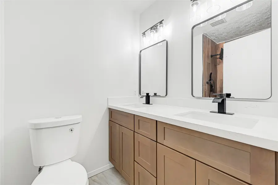 15231 Silverman Street, Webster, TX 77598 - Image #3