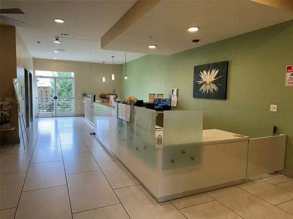 6955 Turtlewood Drive #602, Houston, TX 77072