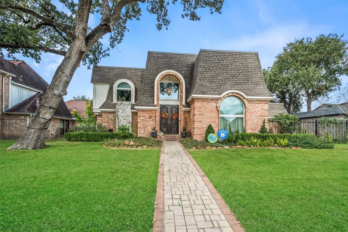 926 Ivy Wall Drive, Houston, TX 77079 - Image #1