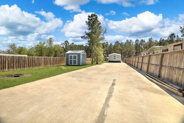 510 Rd 5512, Cleveland, TX 77327