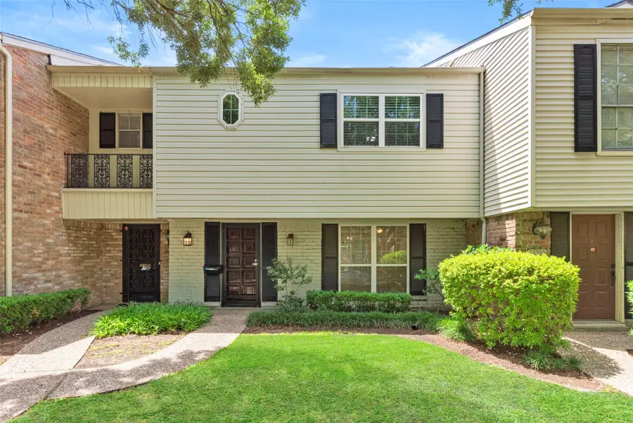12907 Trail Hollow Drive #2907, Houston, TX 77079 - #2
