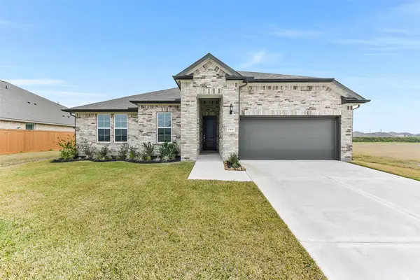 13601 Fairway Arbor Drive, Texas City, TX 77568