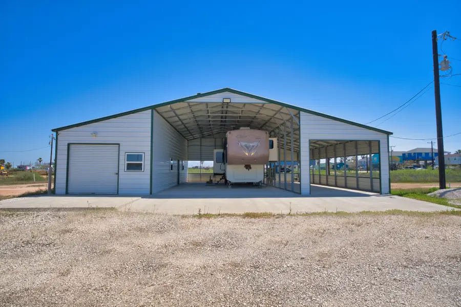 200 County Road 201, Sargent, TX 77414 - Image #2