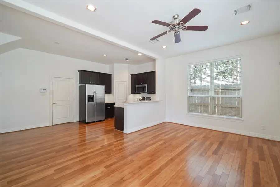 724 Link Road, Houston, TX 77009 - #3