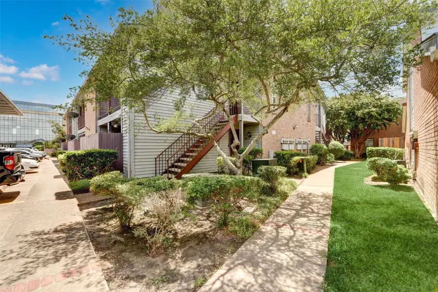 9350 Country Creek Drive #50, Houston, TX 77036 - #2