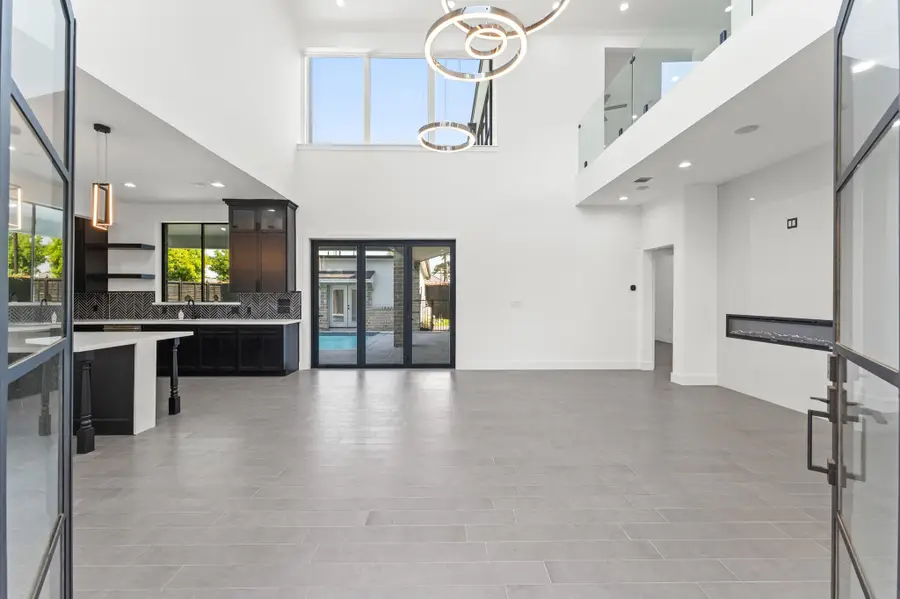 10070 Cedardale Drive, Houston, TX 77055 - #3