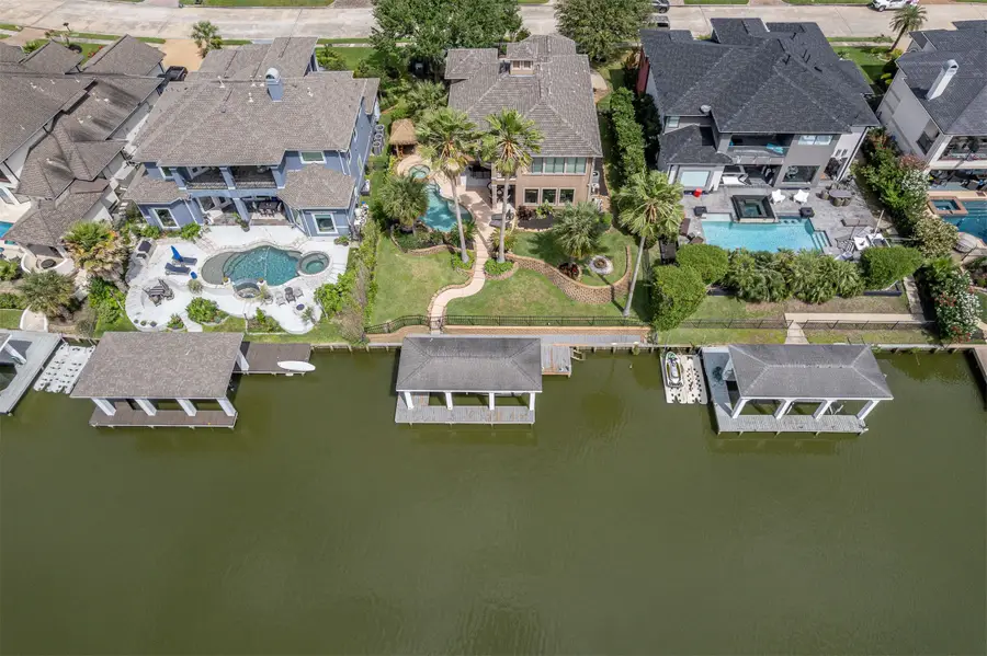 2938 N Island Drive, Seabrook, TX 77586 - Image #2