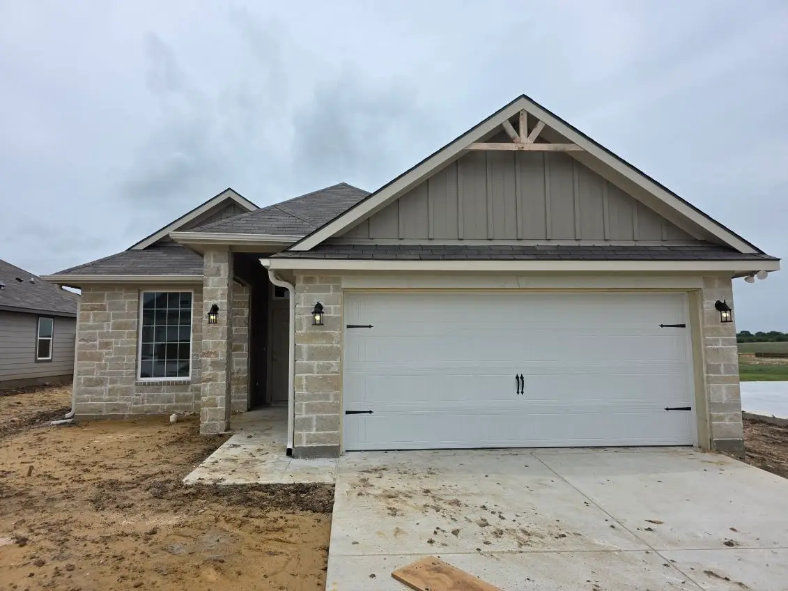 1498 Lake Ridge Drive, Brenham, TX 77833 - #1