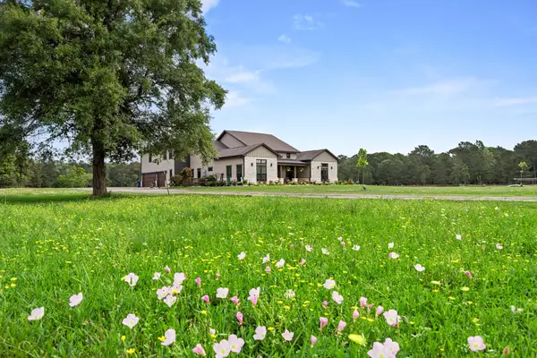 10573 Cooks Lake Road, Lumberton, TX 77657