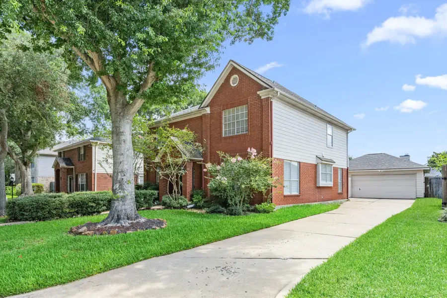 211 Aberdeen Street, Stafford, TX 77477 - #2