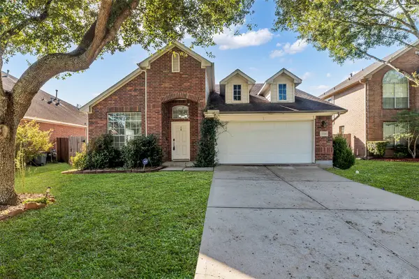 3326 Pebble Beach Lane, Pearland, TX 77584