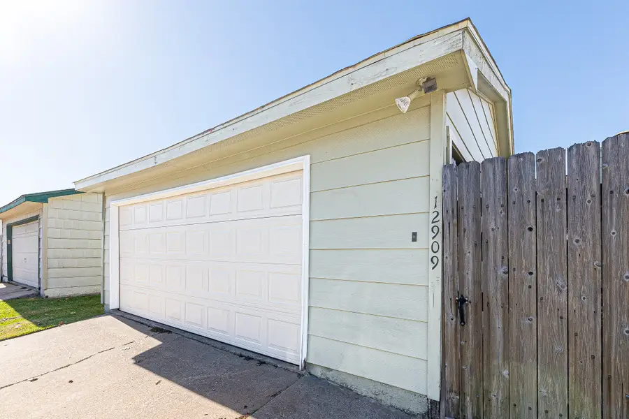 12909 Clarewood Drive, Houston, TX 77072 - Image #3