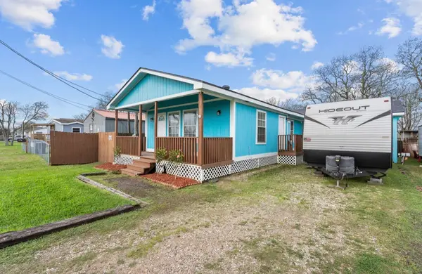 620 6th Street, Dickinson, TX 77539