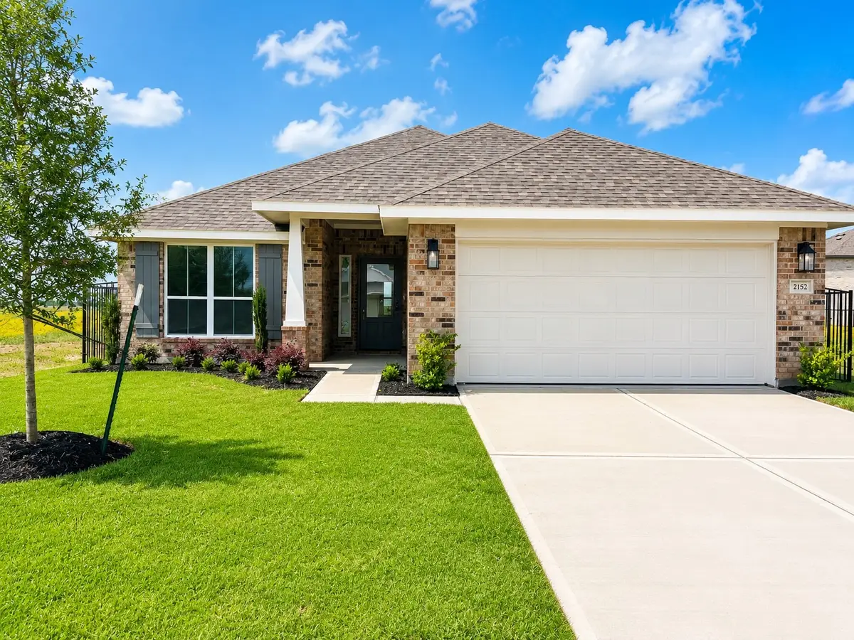 2152 Emerald Lake Trail, Dayton, TX 77535 - #1