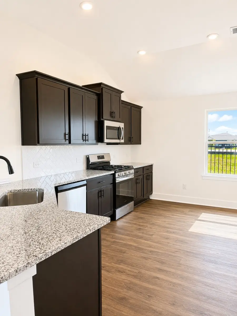 2152 Emerald Lake Trail, Dayton, TX 77535 - #3