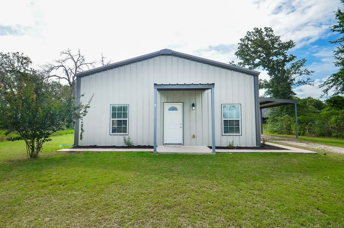 24719 Roscommon, Hempstead, TX 77445 - #1