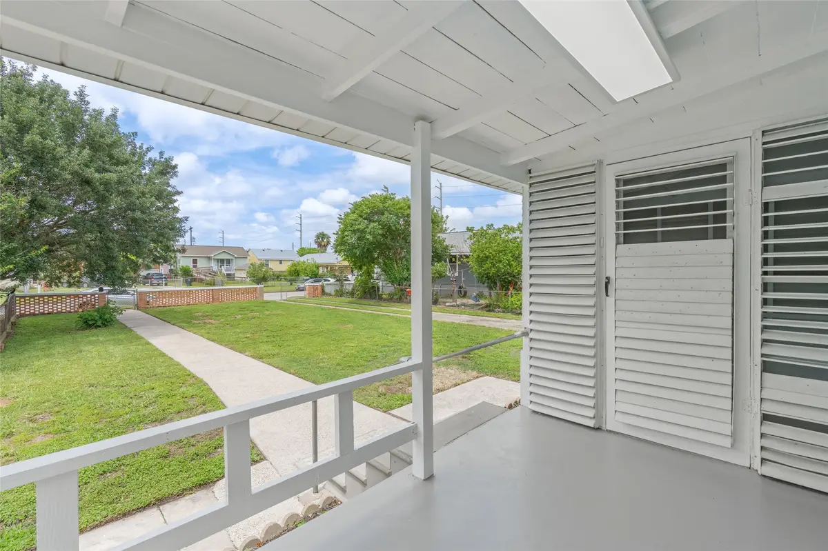 5319 Avenue O 1/2, Galveston, TX 77551 - #1