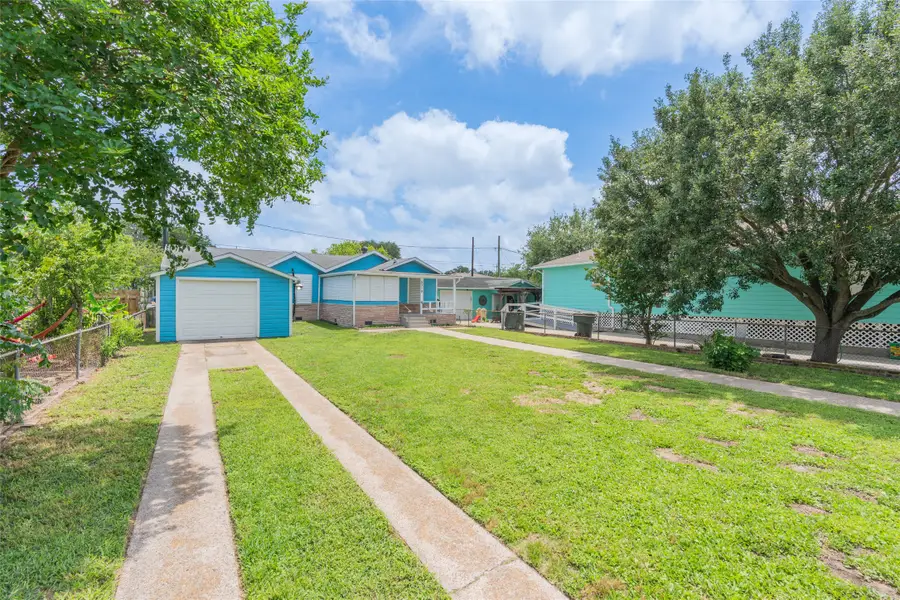 5319 Avenue O 1/2, Galveston, TX 77551 - #2