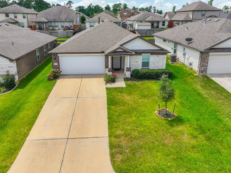 12419 Southern Trail Court, Magnolia, TX 77354 - Image #2