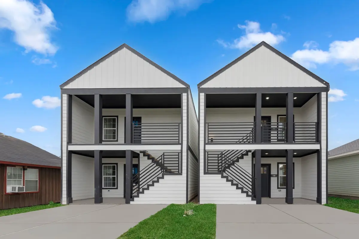 428 Rhode Island St, Houston, TX 77029 - #1