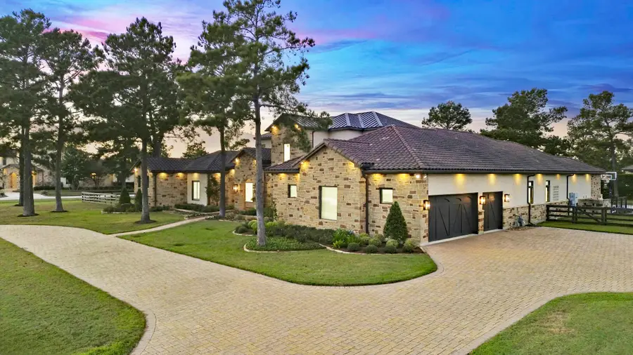 15 Royal King Road, Tomball, TX 77377 - Image #2