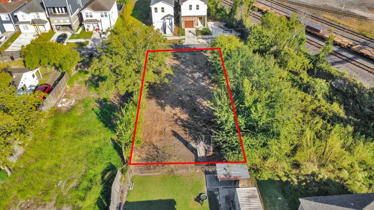 2207 Abernathy Street, Houston, TX 77026 - Image #1