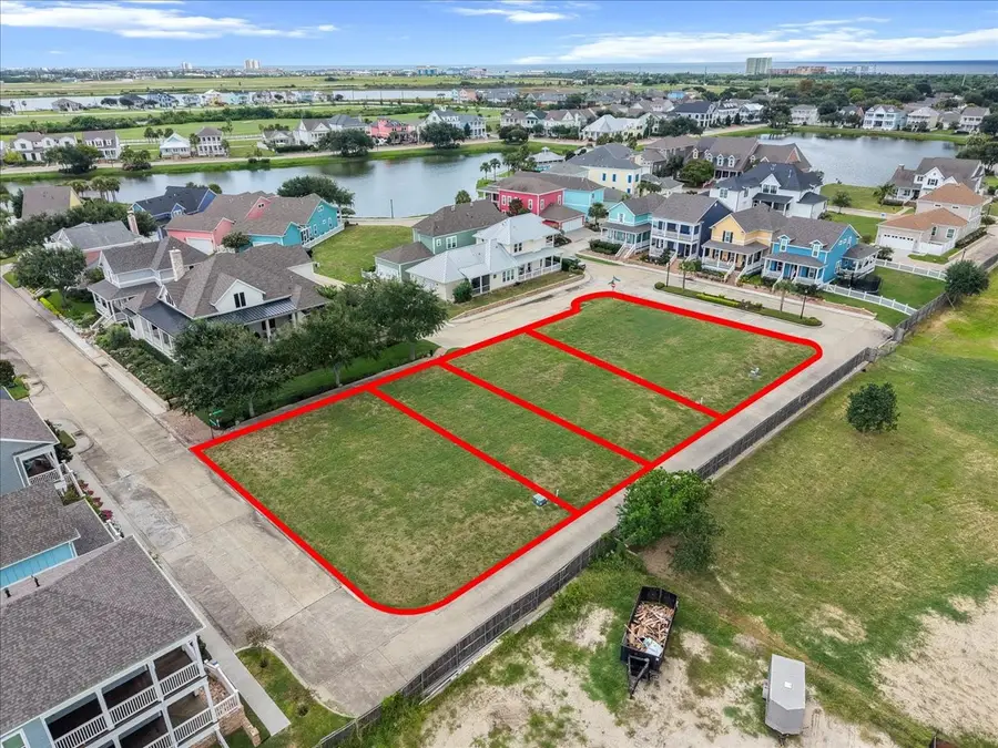 3 Meridian Way, Galveston, TX 77554 - #3