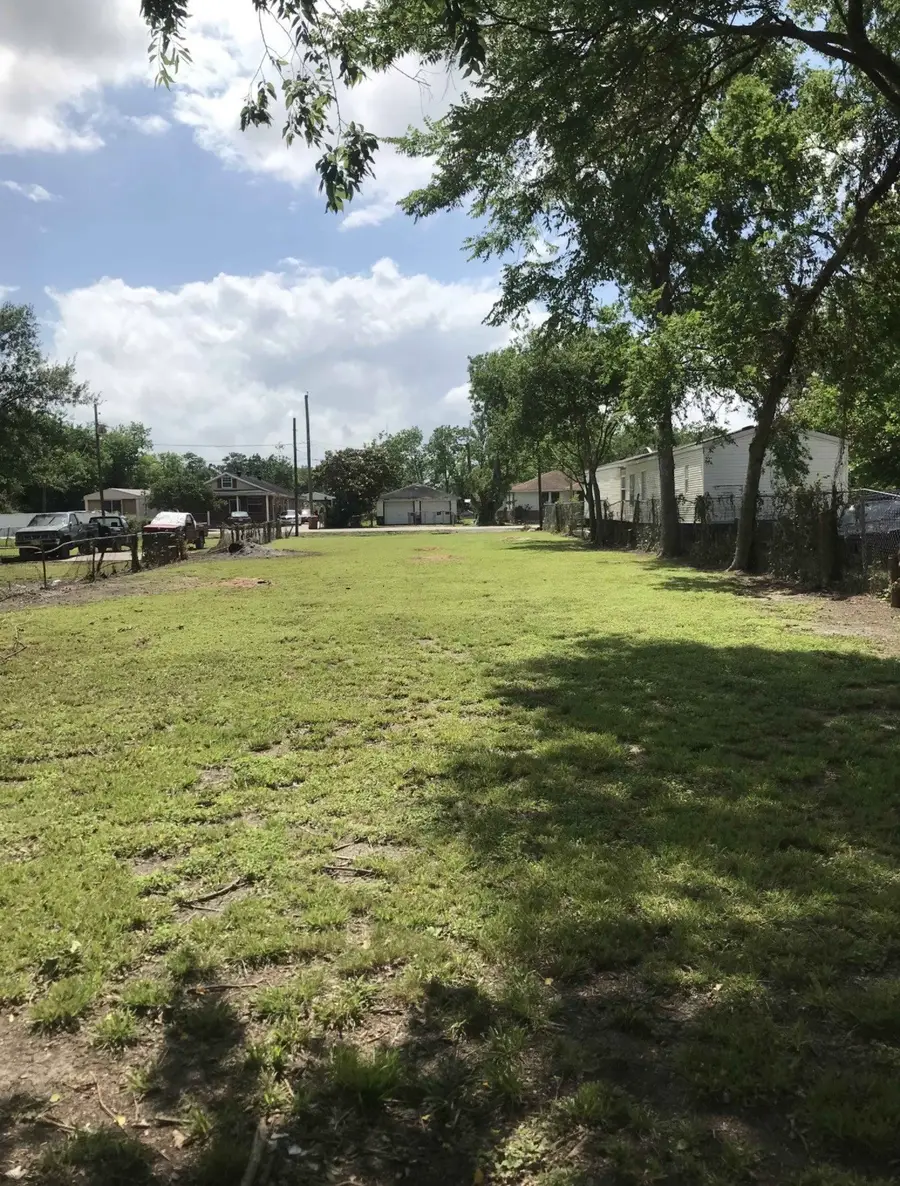 7138 Dallas Street, Baytown, TX 77521 - #3