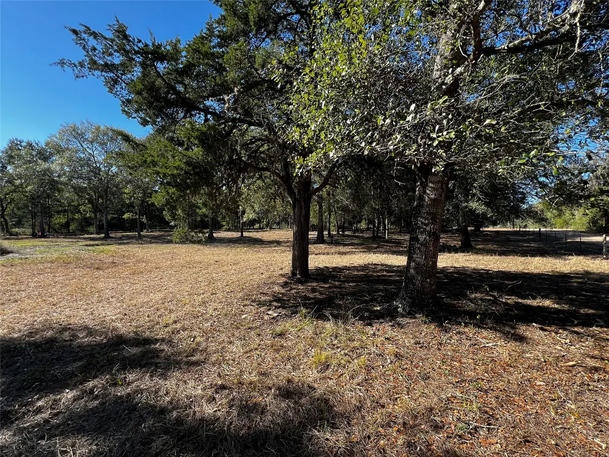 1697 County Road 2103, Weimar, TX 78962 - #1