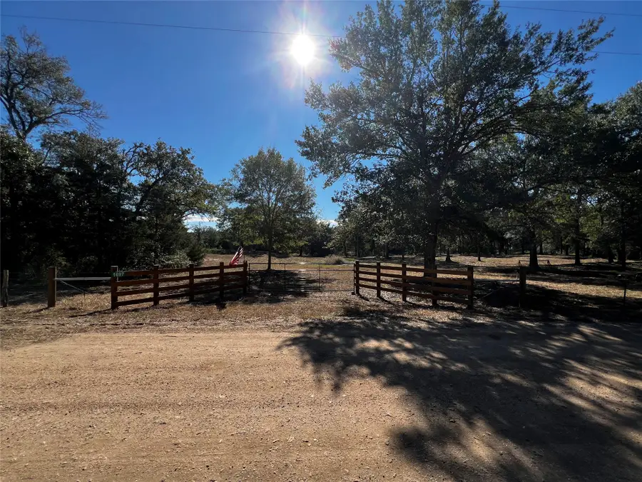 1697 County Road 2103, Weimar, TX 78962 - #3